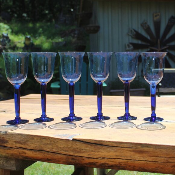 Vintage Cobalt Blue Goblets โ Set of 6 โ Hand Blown โ Holiday Tableware - Picture 1 of 6